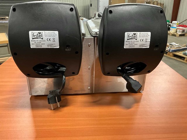 Fritel fr1355duo 220volt dubbele friteuse - afbeelding 5 van  8