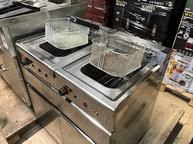 Friteuse (2x) - afbeelding 3 van  9
