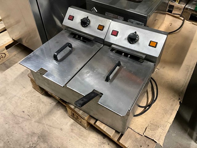 Friteuse (3x) - afbeelding 7 van  10