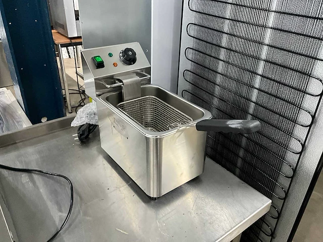 Friteuse - afbeelding 1 van  8