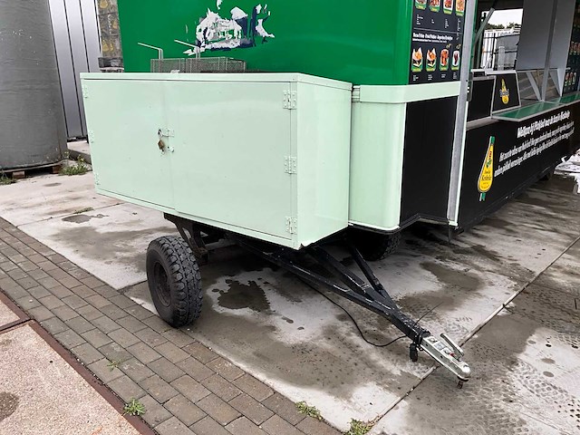 Frituur aanhangwagen - afbeelding 19 van  21