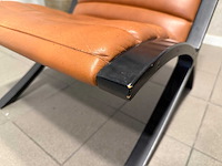 Fritz hansen ax chair cognac leder zwart hout (2x) - afbeelding 4 van  14