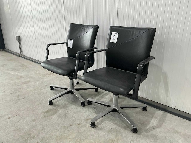 Fritz hansen eetkamerstoel (2x) - afbeelding 1 van  5