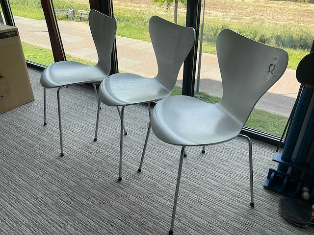Fritz hansen hvid white stoel (3x) - afbeelding 3 van  7