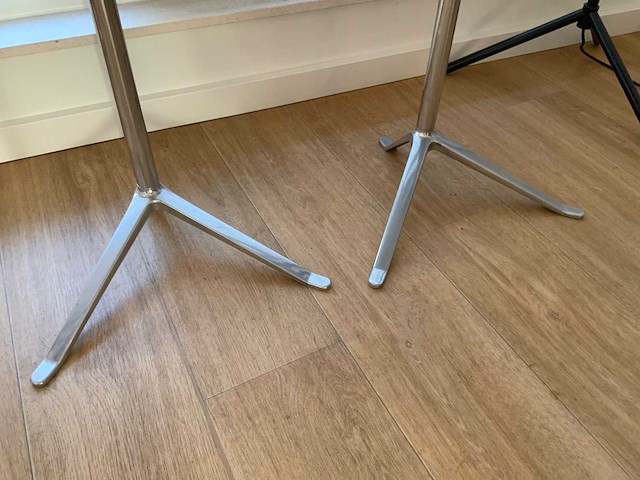 Fritz hansen little friend bijzettafel (2x) - afbeelding 3 van  8