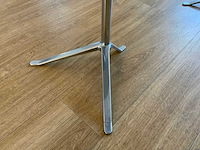 Fritz hansen little friend bijzettafel - afbeelding 6 van  9