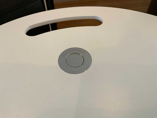 Fritz hansen little friend frans molenaar bijzettafel en 2 relax fauteuils - afbeelding 4 van  14