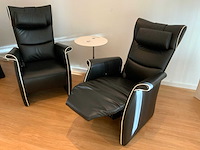 Fritz hansen little friend frans molenaar bijzettafel en 2 relax fauteuils - afbeelding 6 van  17