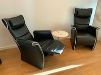 Fritz hansen little friend frans molenaar bijzettafel en 2 relax fauteuils - afbeelding 1 van  17