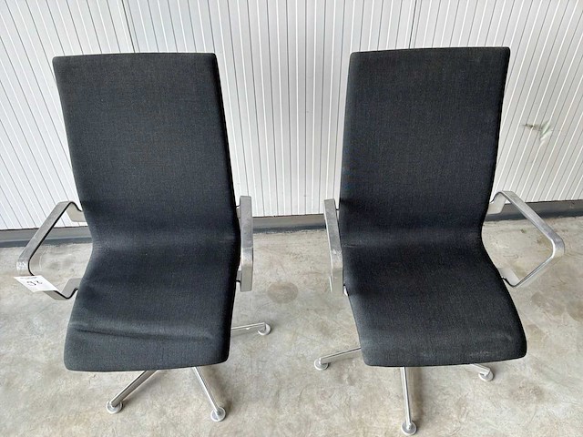 Fritz hansen oxfort vergaderstoel (2x) - afbeelding 3 van  6
