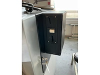 Frizz drink drankenautomaat - afbeelding 3 van  4