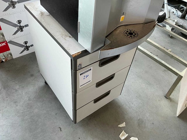 Frizz drink drankenautomaat - afbeelding 4 van  4