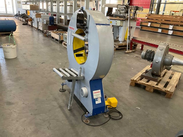 Fromm fy 300-50 omwikkelmachine - afbeelding 2 van  5