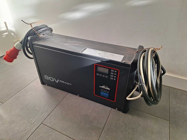 Fronius - 2022 - lithium-ion lader - heftruck toebehoren - afbeelding 5 van  6