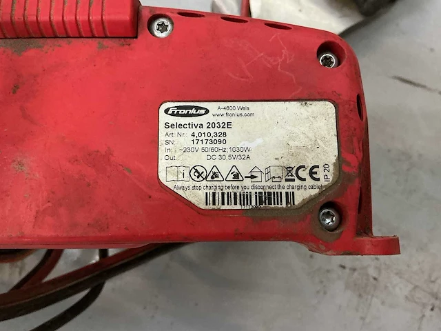 Fronius - 24v 32a - battery chargers - afbeelding 2 van  2