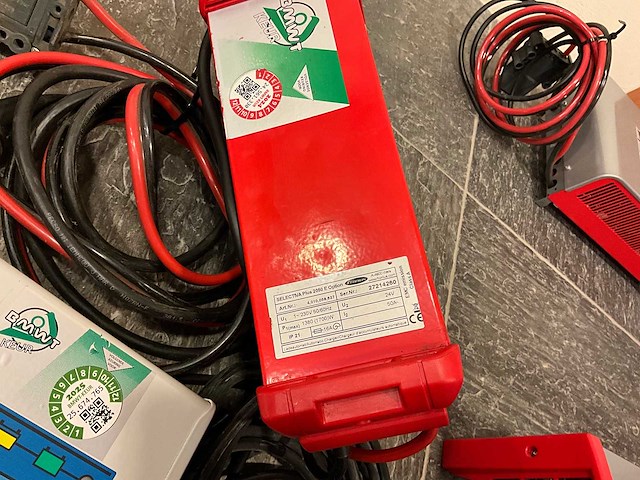 Fronius - 24v 50a - acculaders - - afbeelding 2 van  2