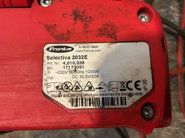 Fronius - 30,5v 32a - battery chargers - afbeelding 1 van  1