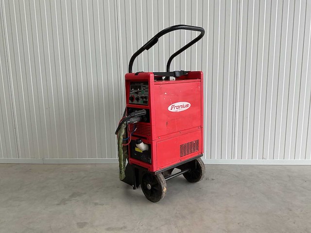 Fronius magicwave 2600 fuzzy g w z lasapparaat - afbeelding 1 van  8