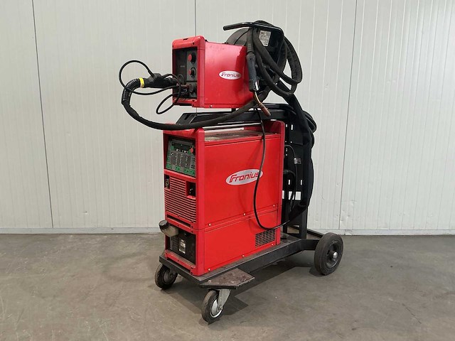 Fronius transplussynergic 5000 lasapparaat - afbeelding 1 van  10