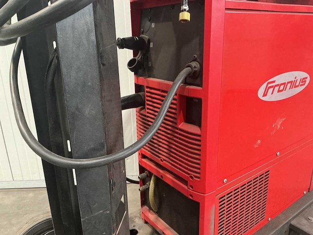 Fronius transplussynergic 5000 lasapparaat - afbeelding 7 van  10