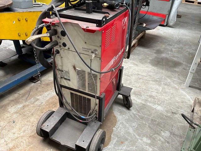Fronius transsynergic 330 mig lasapparaat - afbeelding 2 van  12