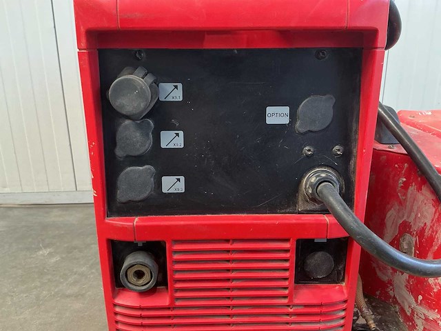 Fronius transsynergic4000 d lasapparaat - afbeelding 6 van  9