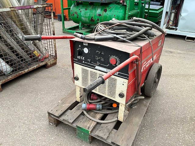 Fronius wtu 657 elektrode lasapparaat - afbeelding 1 van  6