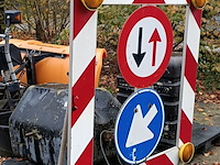 Front gewicht met actiebord - afbeelding 1 van  3