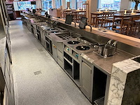 Frontcooking counter met apparatuur (combinatiekavel 17-36) - afbeelding 1 van  6