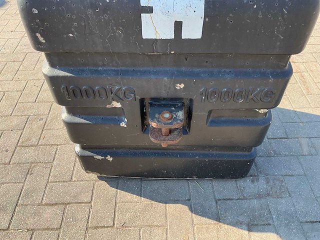 Frontgewicht ‘1000 kg’ - afbeelding 3 van  4