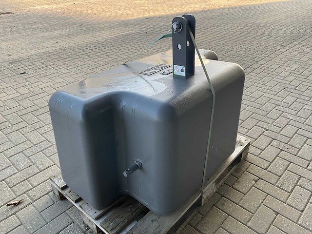 Frontgewicht, “1050kg” - afbeelding 2 van  4