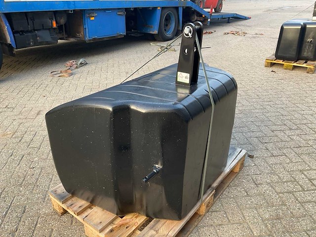 Frontgewicht, “1100kg” - afbeelding 3 van  5