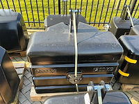 Frontgewicht “1200kg” - afbeelding 2 van  4