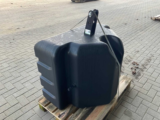 Frontgewicht, “1200kg” - afbeelding 3 van  6