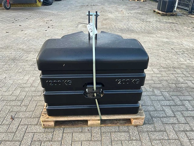 Frontgewicht, “1200kg” - afbeelding 1 van  6
