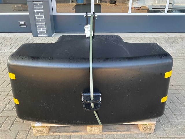 Frontgewicht, “1450kg” - afbeelding 1 van  6