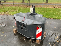 Frontgewicht 2000kg - afbeelding 1 van  5
