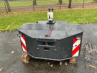 Frontgewicht 2000kg - afbeelding 2 van  5