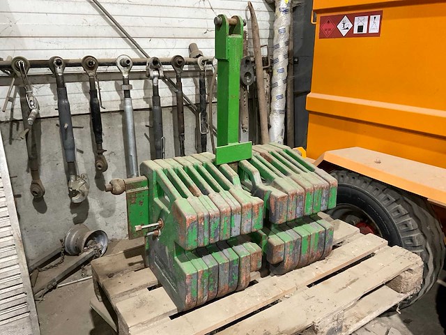 Frontgewicht 545kg - afbeelding 3 van  7