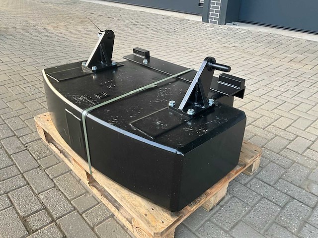 Frontgewicht, “600kg” - afbeelding 2 van  6