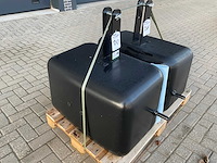 Frontgewicht, “600kg” - afbeelding 2 van  3