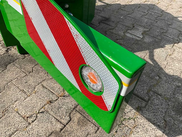 Frontgewicht 600kg - afbeelding 3 van  13