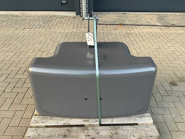 Frontgewicht, “750kg” - afbeelding 1 van  6