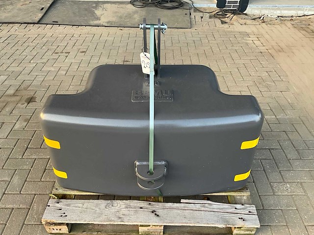 Frontgewicht, “750kg” - afbeelding 1 van  3