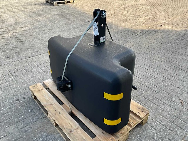 Frontgewicht, “750kg” - afbeelding 2 van  6