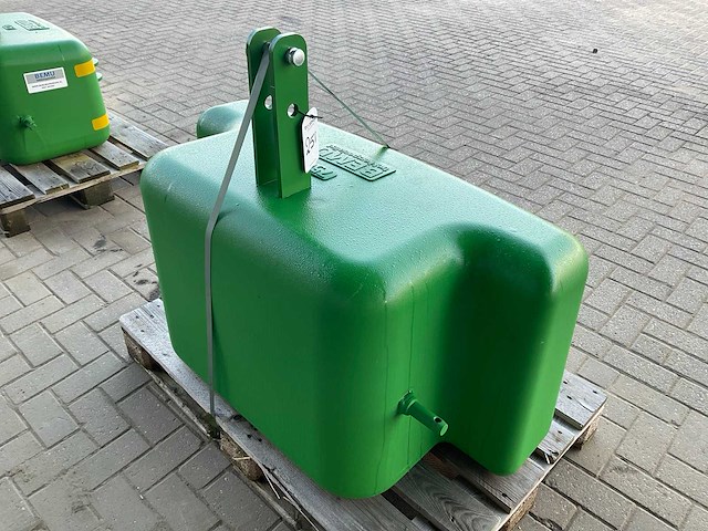 Frontgewicht, “750kg” - afbeelding 3 van  5