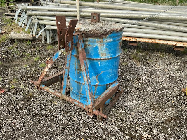 Frontgewicht 750kg - afbeelding 1 van  6