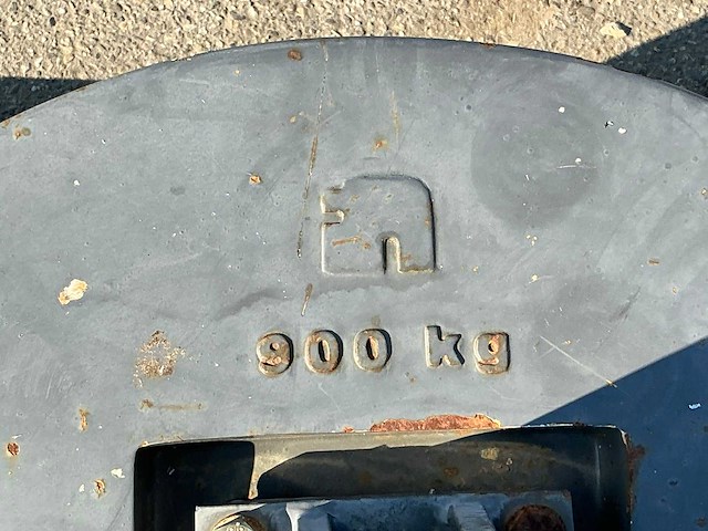 Frontgewicht ‘900 kg’ - afbeelding 6 van  6