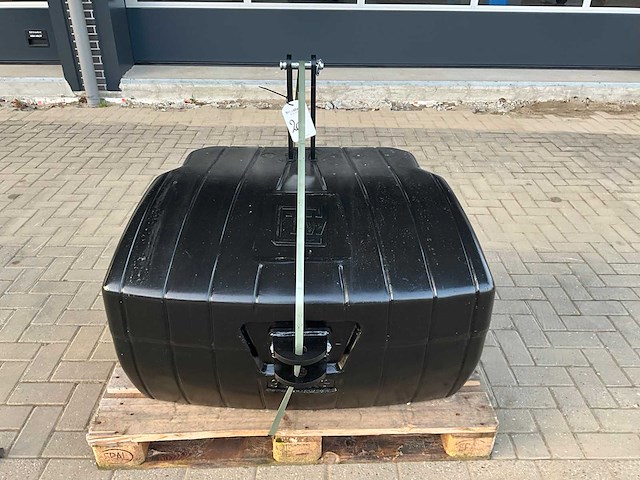 Frontgewicht, “900kg” - afbeelding 1 van  6