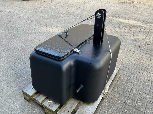 Frontgewicht, “900kg” - afbeelding 3 van  6
